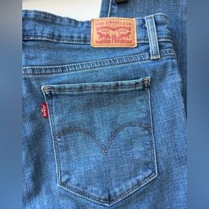 Levi's 711 Skinny Blue Jeans